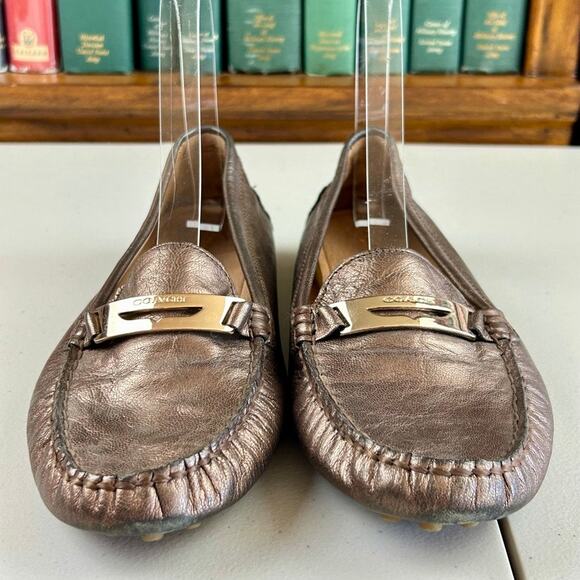 Coach Pewter "Nola" Leather Driving Moccasins Sz 7.5 Preppy Old Money - Picture 4 of 9